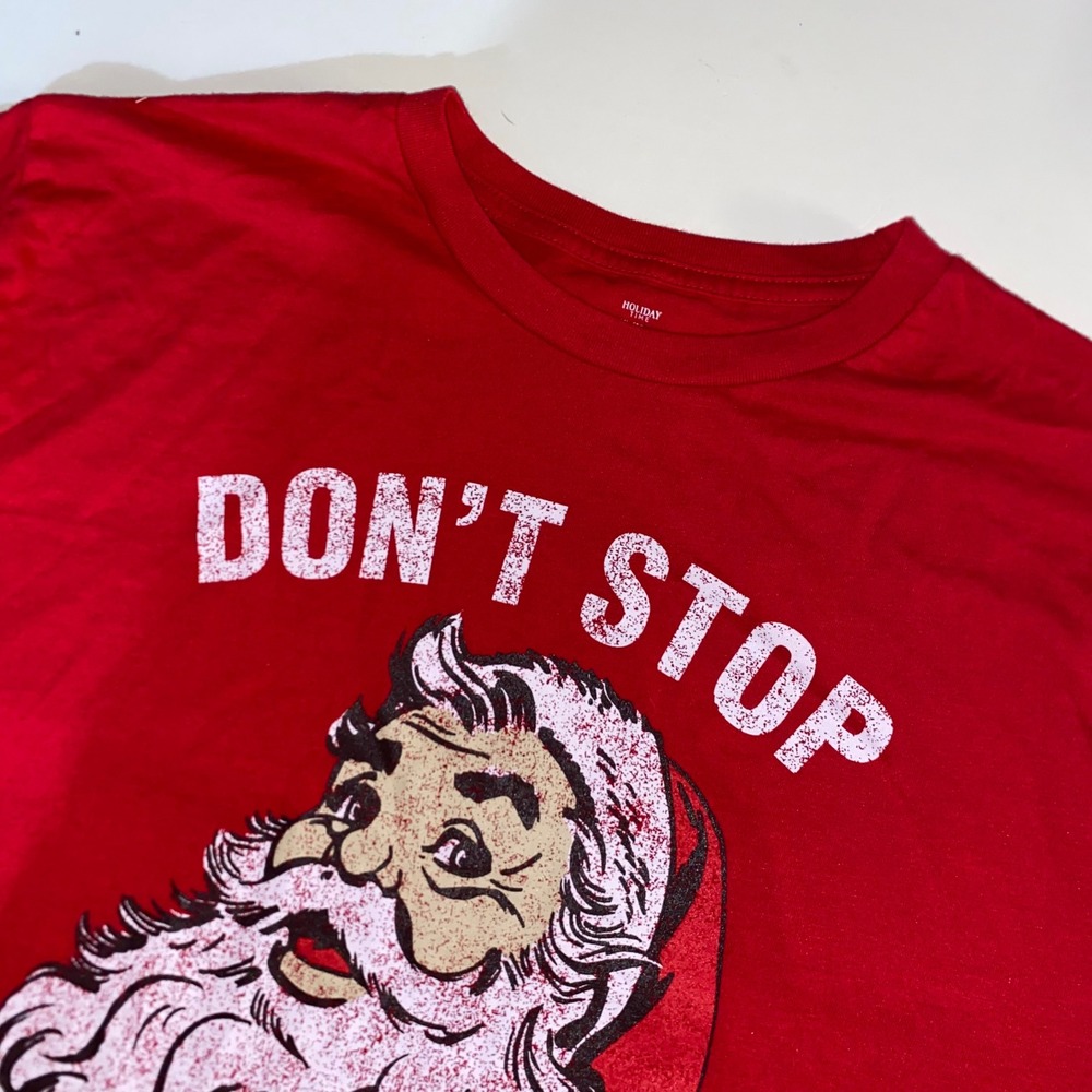 Holiday Time Mens 2XL Red Santa Claus Don't Stop Believing Graphic T-Shirt